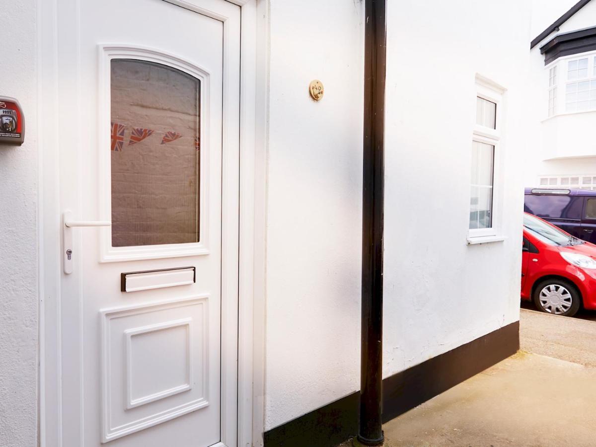 Pass The Keys Amazing 2 Bedroom Home In The Seaside Town Filey Exterior foto